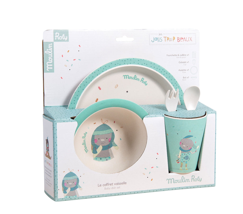 For baby's first meals, a bowl, dish, cup, fork and spoon set. In matt finish bamboo, illustrated with the little Jolis Trop Beaux rabbit in its blue world surrounded by confetti. 